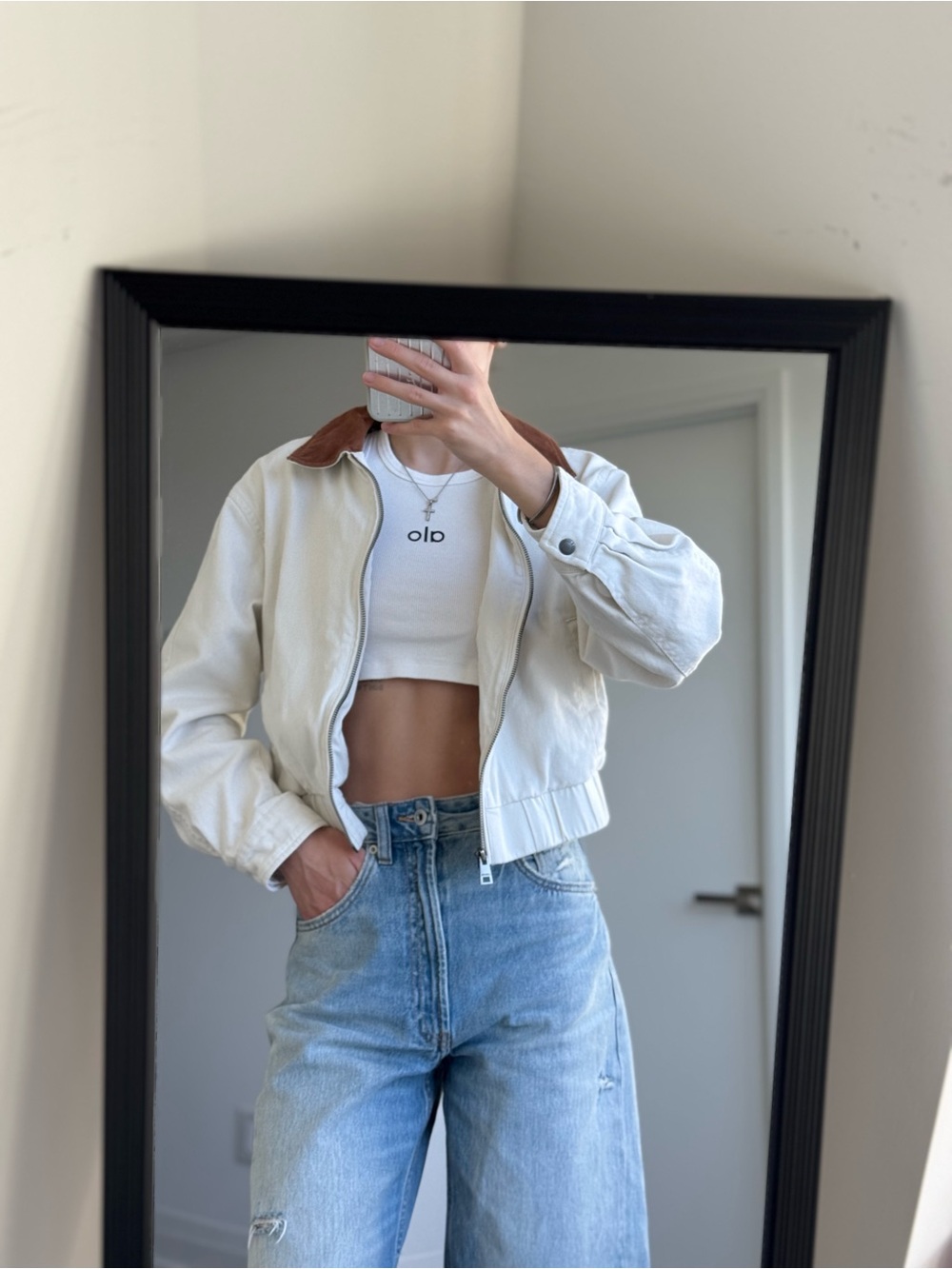 Levi's Womens Levi's Women's Cotton Bomber With Corduroy CollarBomber